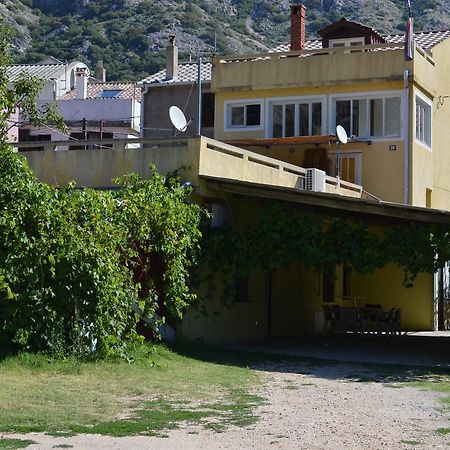 Apartments Petar Draga Bascanska Exterior photo