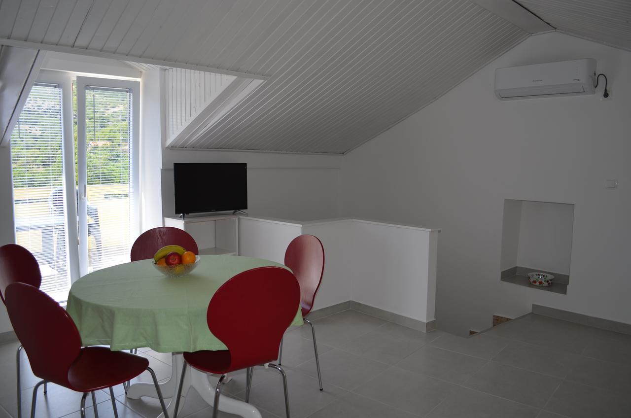 Apartments Petar Draga Bascanska Exterior photo